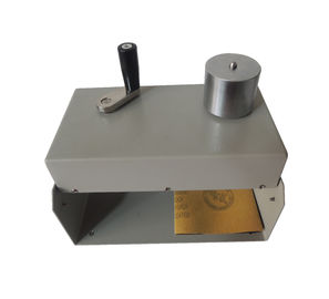 خرید تجهیزات تست نساجی Crockmeter روتاری AATCC برای تعیین شیب رنگی منسوجات تولید آنلاین